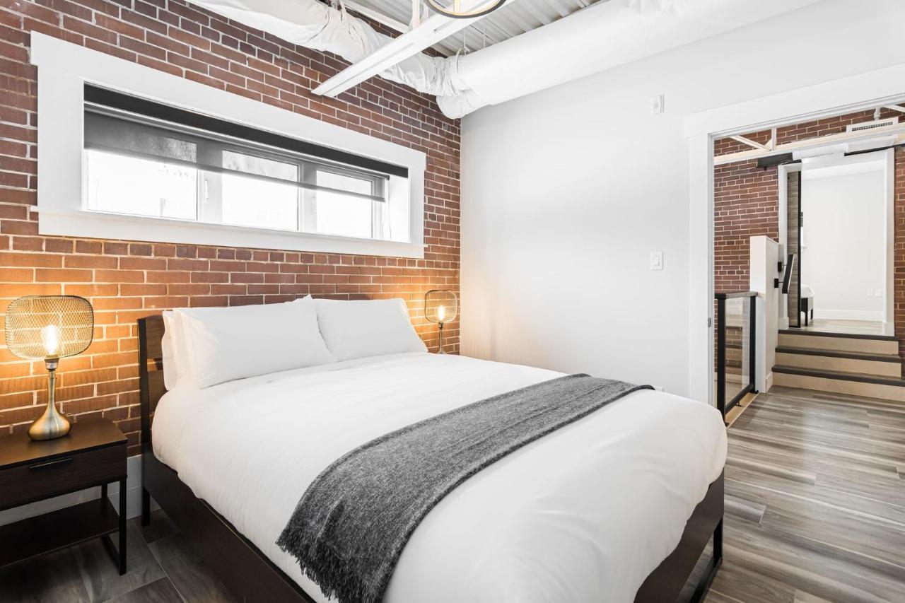 Station 1 By Terra Hospitality Aparthotel Moncton Exteriör bild